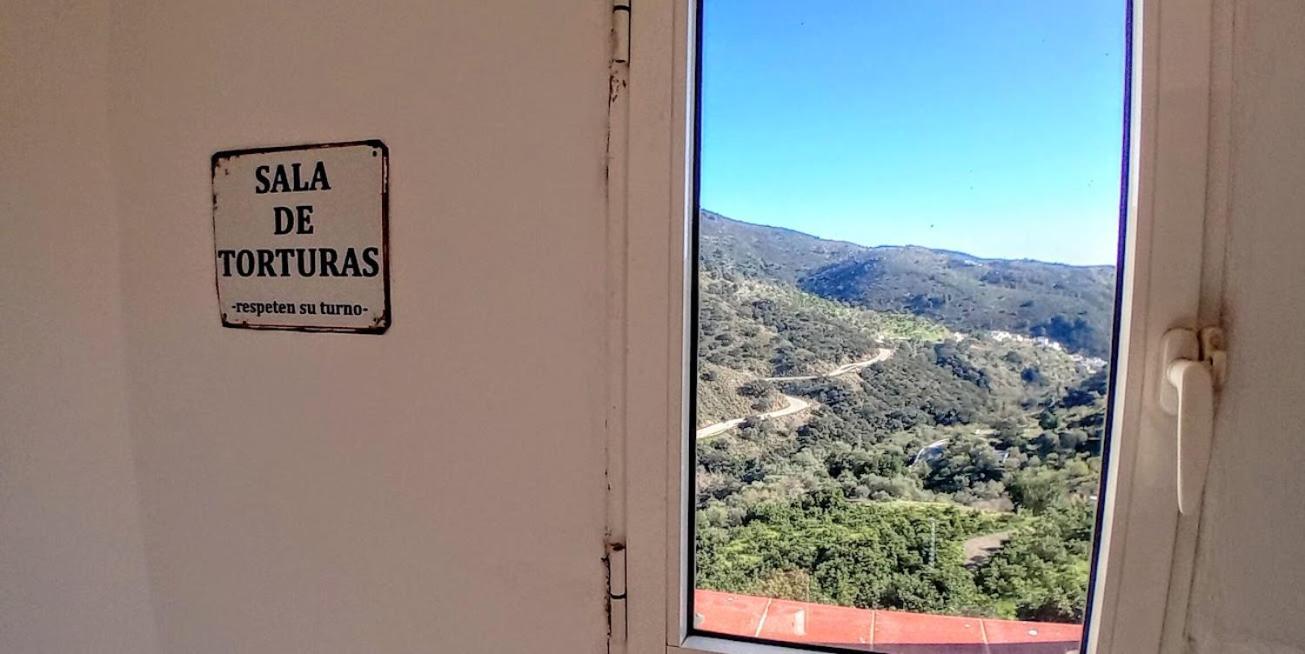 Posada Puente Romano Sedella Exteriér fotografie